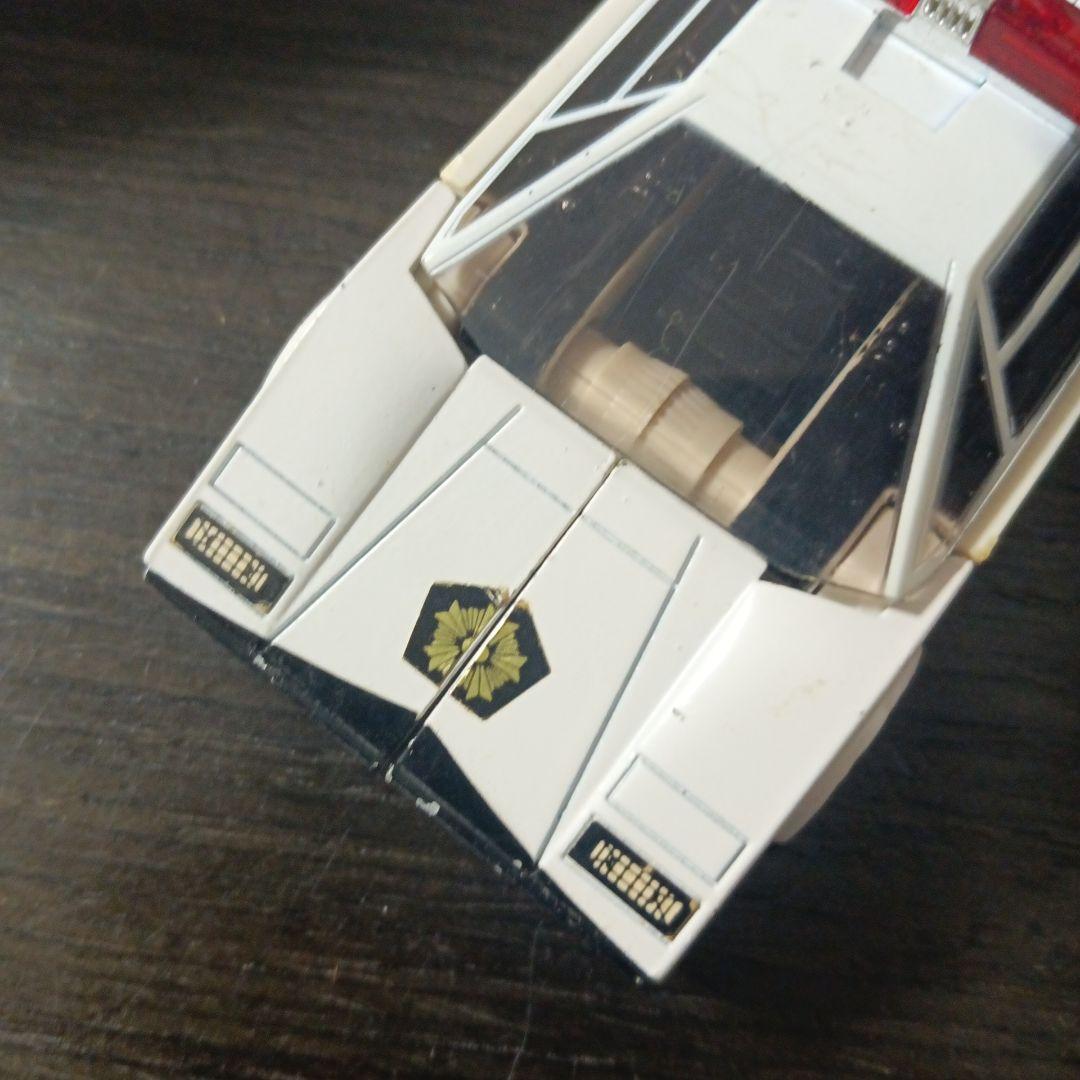 ダイアクロンカーロボット No3 カウンタック LP５００S パトカータイプ