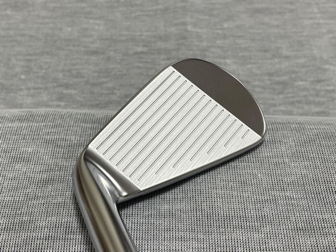 【極美品】SRIXON ZXi5 6番アイアン 単品 DG95 S200