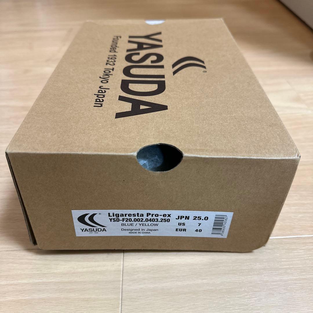 YASUDA サッカーシューズ 青/黄色 新品