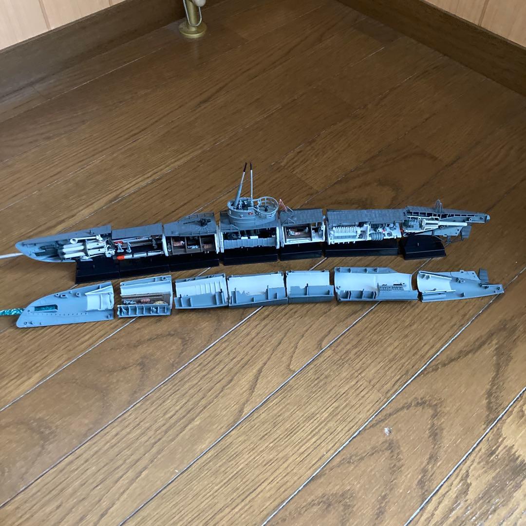 タルガ　高密度模型U-ボート迷彩モデル1/144潜水艦内部構造