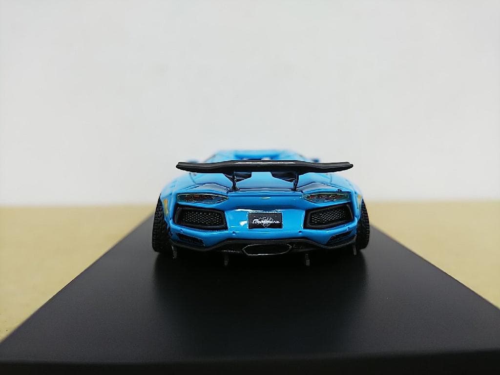 リバティウォーク 香港限定500個 1/64 アヴェンタドール/MONSTER