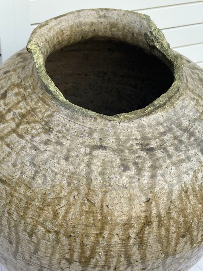 大きな壺