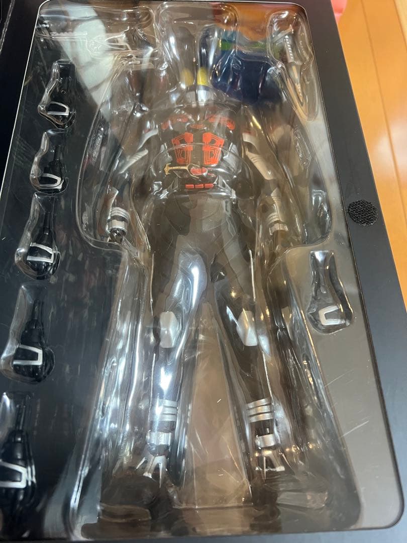 RAH仮面ライダーカブト、ダークカブト2体セット