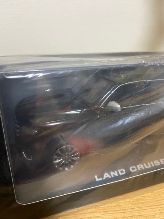 トヨタ　ランドクルーザー 300 非売品ミニカー