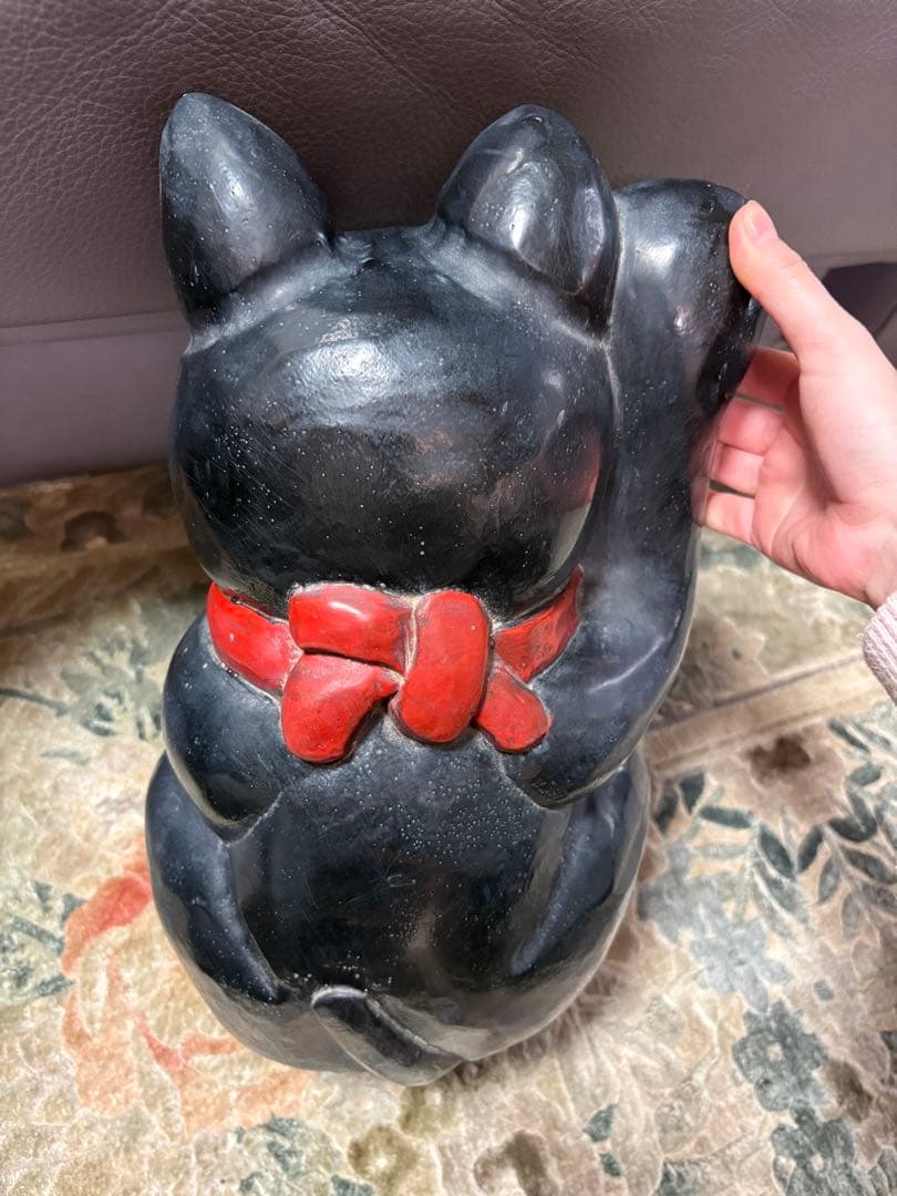 木製　黒の招き猫　置物　レトロ