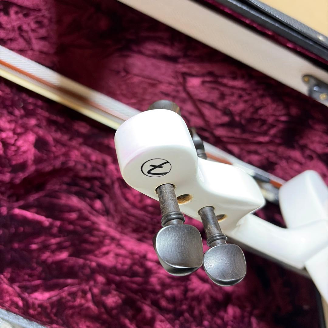 Fender FV-1 エレキバイオリン ホワイト
