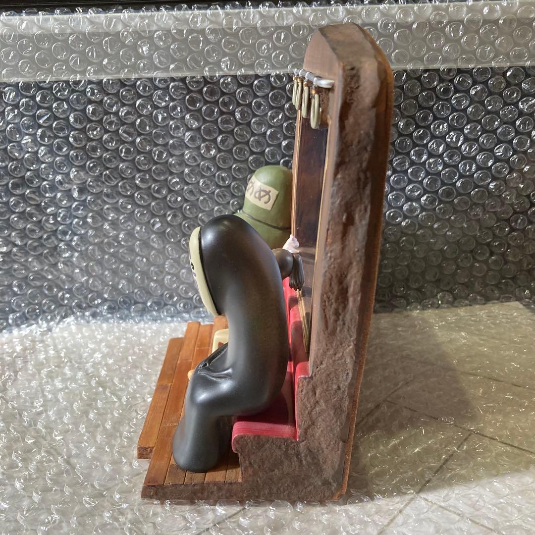 千と千尋の神隠し フォトフレーム付きブックスタンド　ジブリ