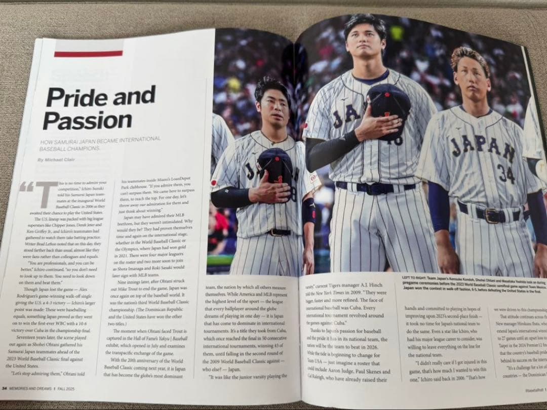 イチロー選手 殿堂入り記念グッズ ピンバッジ マガジン まとめて