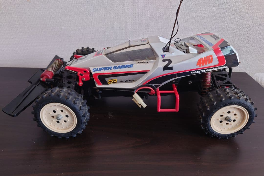 タミヤ　スーパーセイバー　ラジコンカー