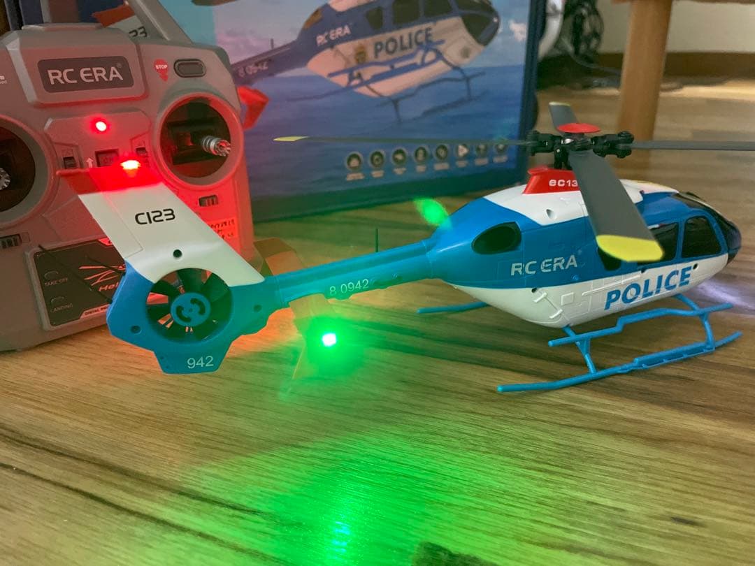 EC-135フェネストロン 技適モード1 飛行済新品バッテリ2個
