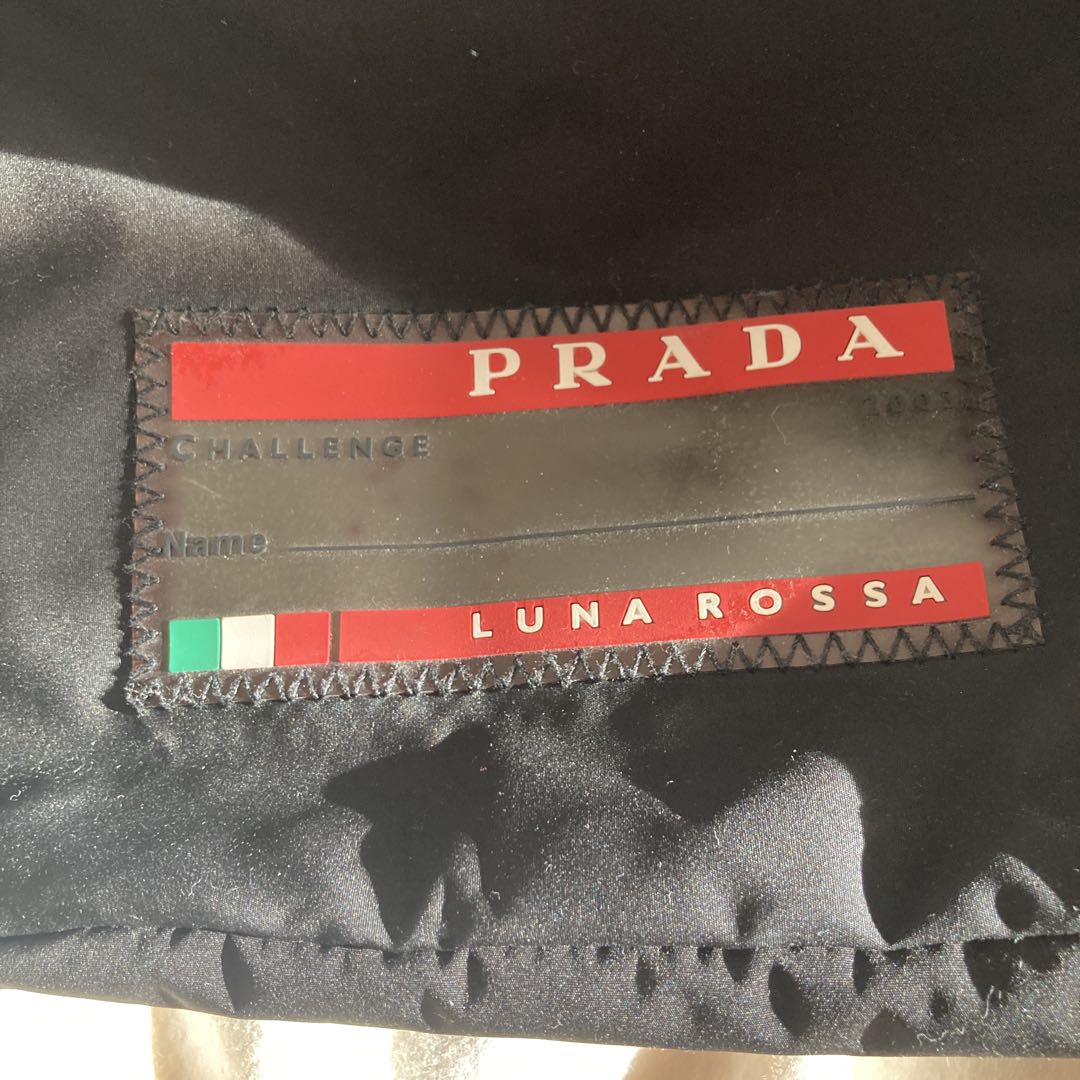 PRADA ブラック ボストンバッグ　美品