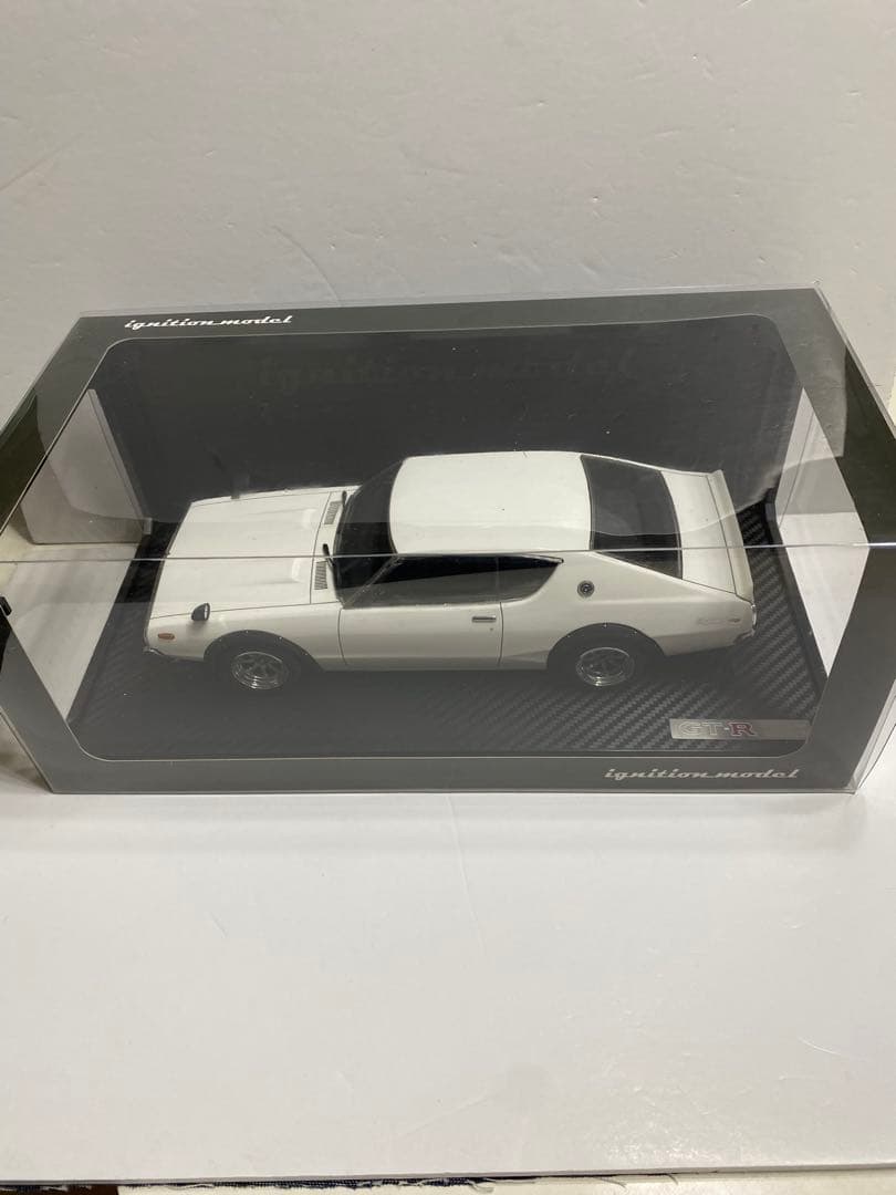 ミニカー　1/18 スカイラインGT-R イグニッションケンメリ　ホワイト