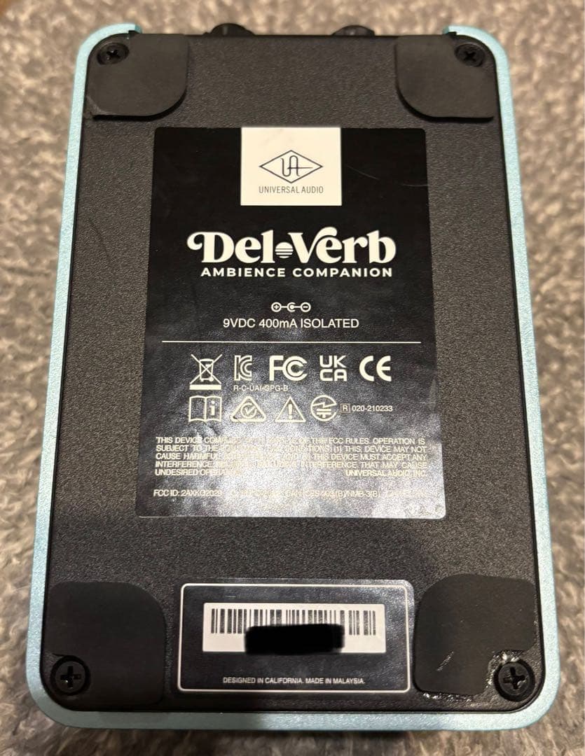 ギター UAFX Del-Verb