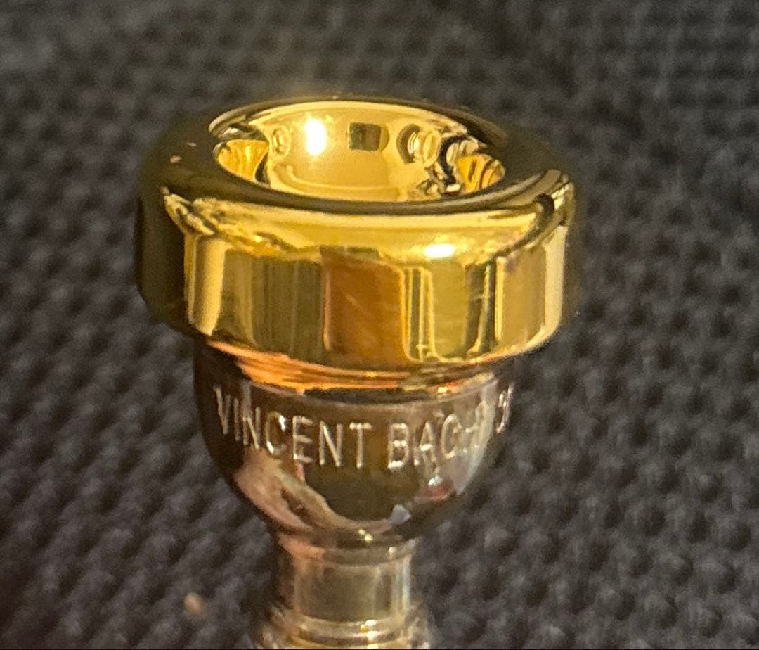 トランペットマウスピース 金メッキ　 VINCENT BACH 3C