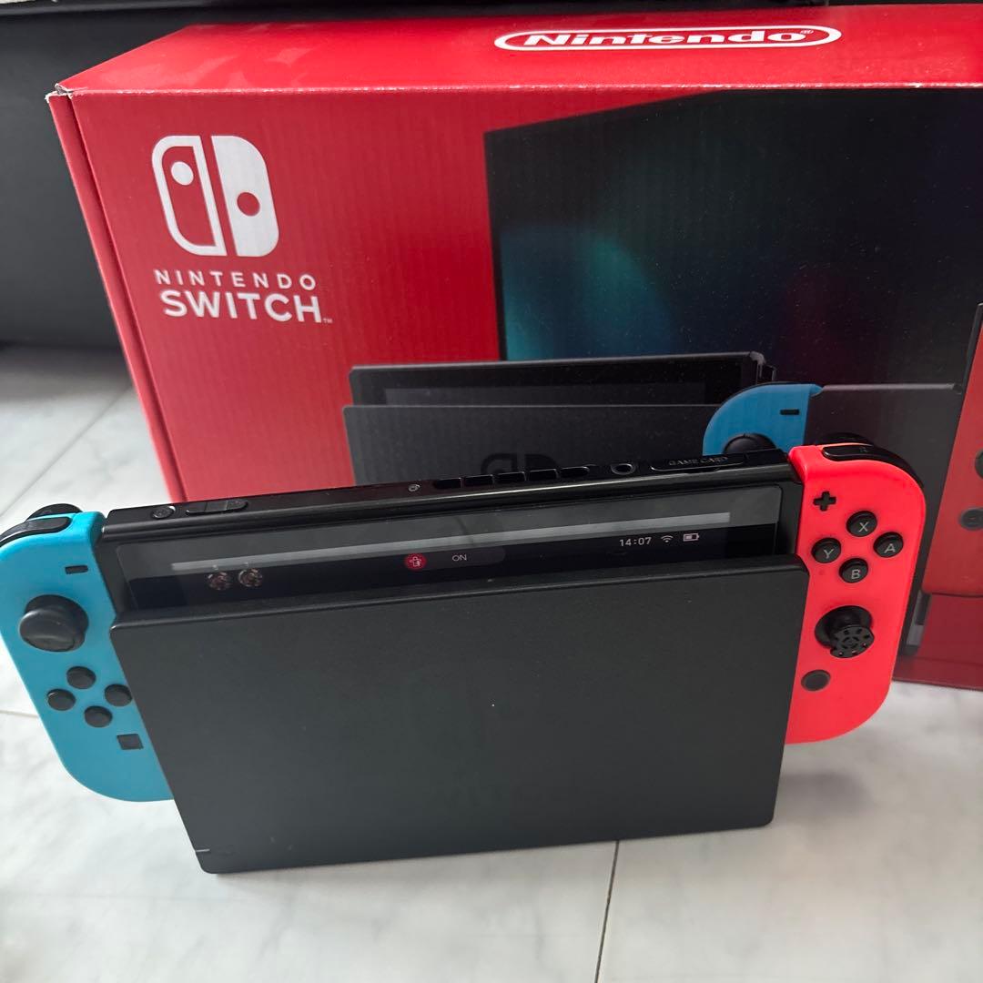 付属品多数Nintendo Switch本体 赤/青スプラ3ケースJoy-Con