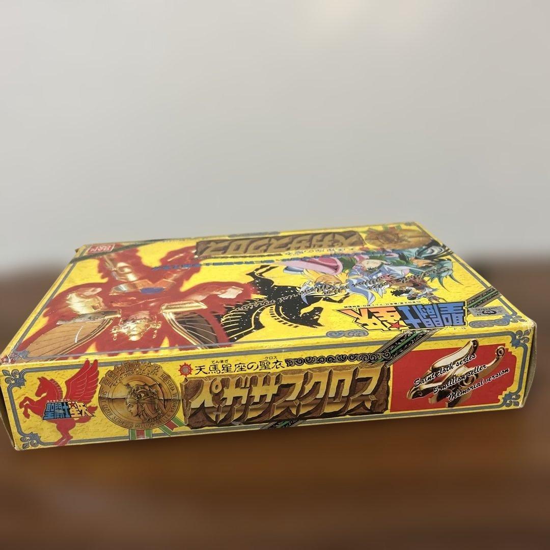 聖闘士星矢　ペガサスクロス　ゴールドバージョン　ジャンク　説明の所を見て下さい。