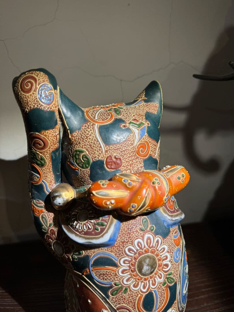 美術品 陶器製 九谷燒 招き猫　置物