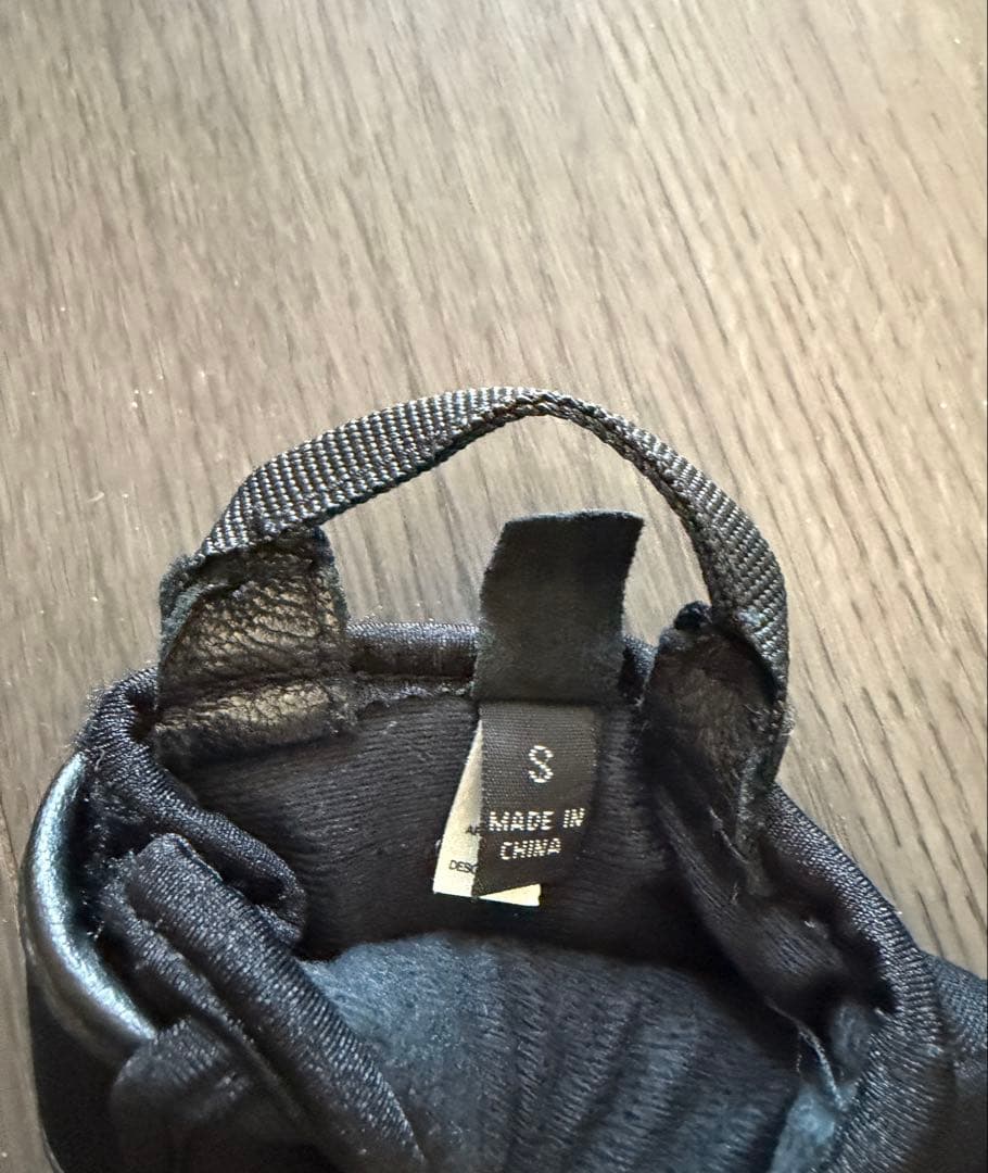 DESCENTE デサントスキー　スノボ　グローブ ブラック S