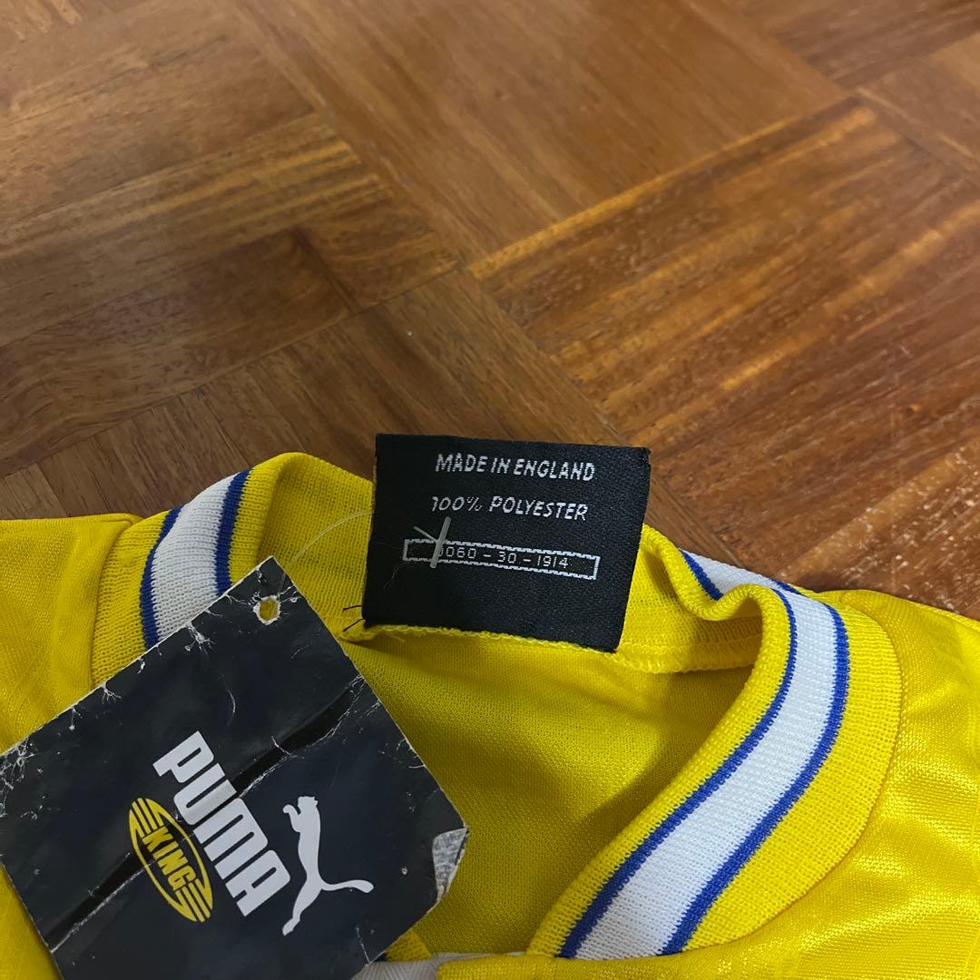 リーズユナイテッド　サッカーウェア　PUMA タグ付き　S、Mサイズ程度