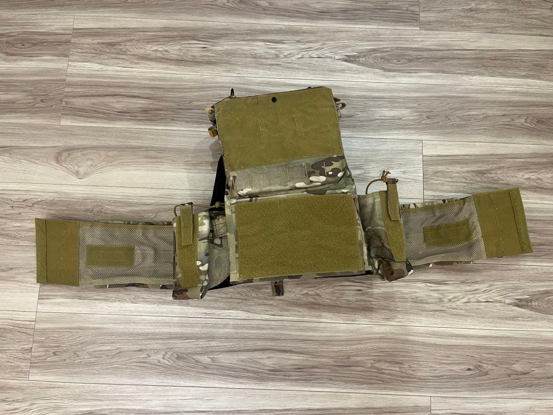 CRYE CPC タイプ　プレートキャリア　マルチカム　レプリカ　サバゲー
