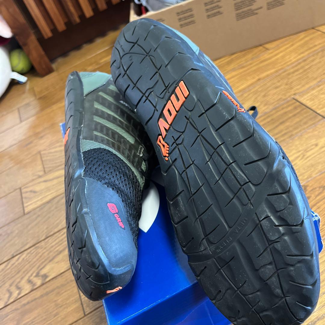 inov-8 BARE-XF 210 V2 28.5cmイノヴェイト　inov8