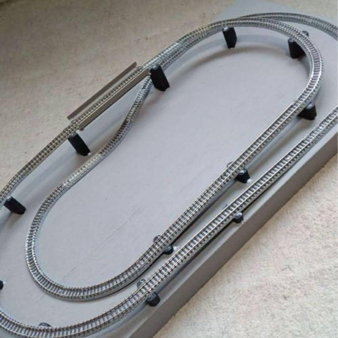 トミックスのミニカーブレール使用のベース付きレイアウト