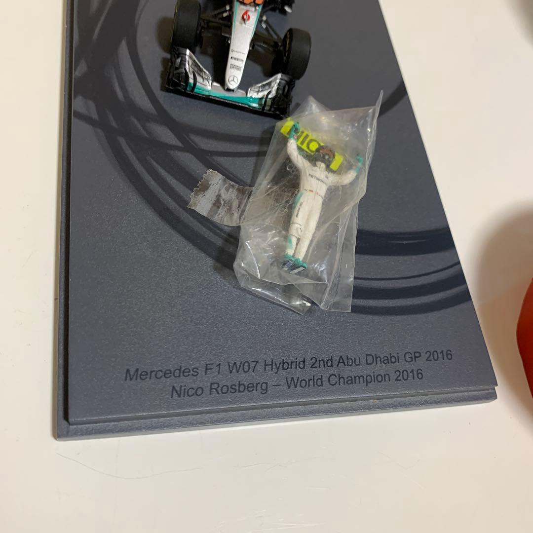 Mercedes F1 W07 Hybrid 2016 ミニカー