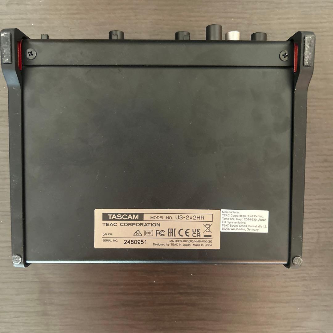 TASCAM US-2x2HR オーディオインターフェイス