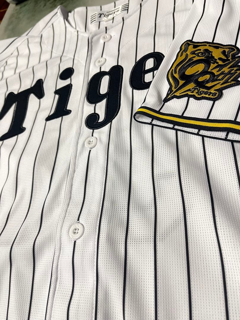 新品未使用 阪神タイガース 中野拓夢 2025 ホームユニフォーム サイズO