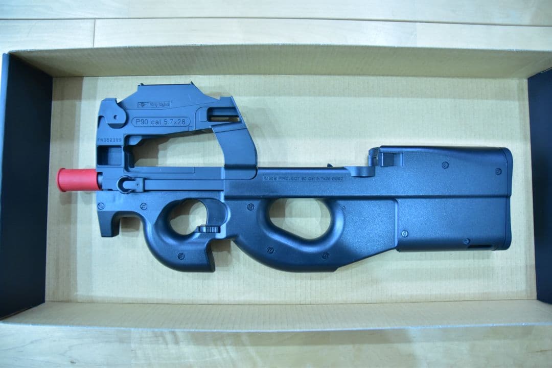 東京マルイ P-90 電動ガン 5.7×28mm