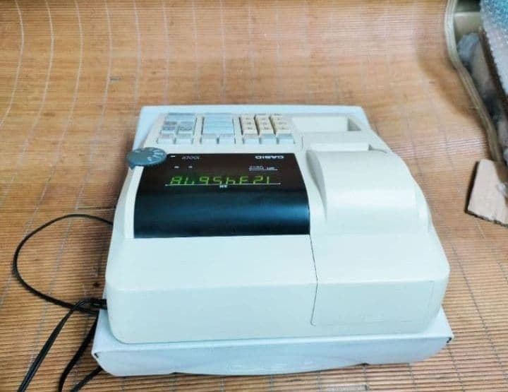 カシオレジスター　100ER　簡単便利特殊　送料込　000121