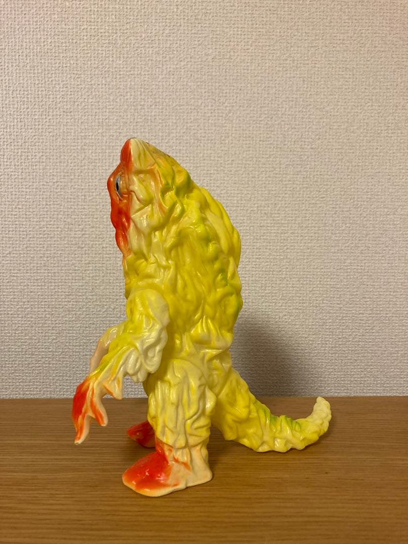 本日大特価　ブルマァク　ヘドラ　蓄光