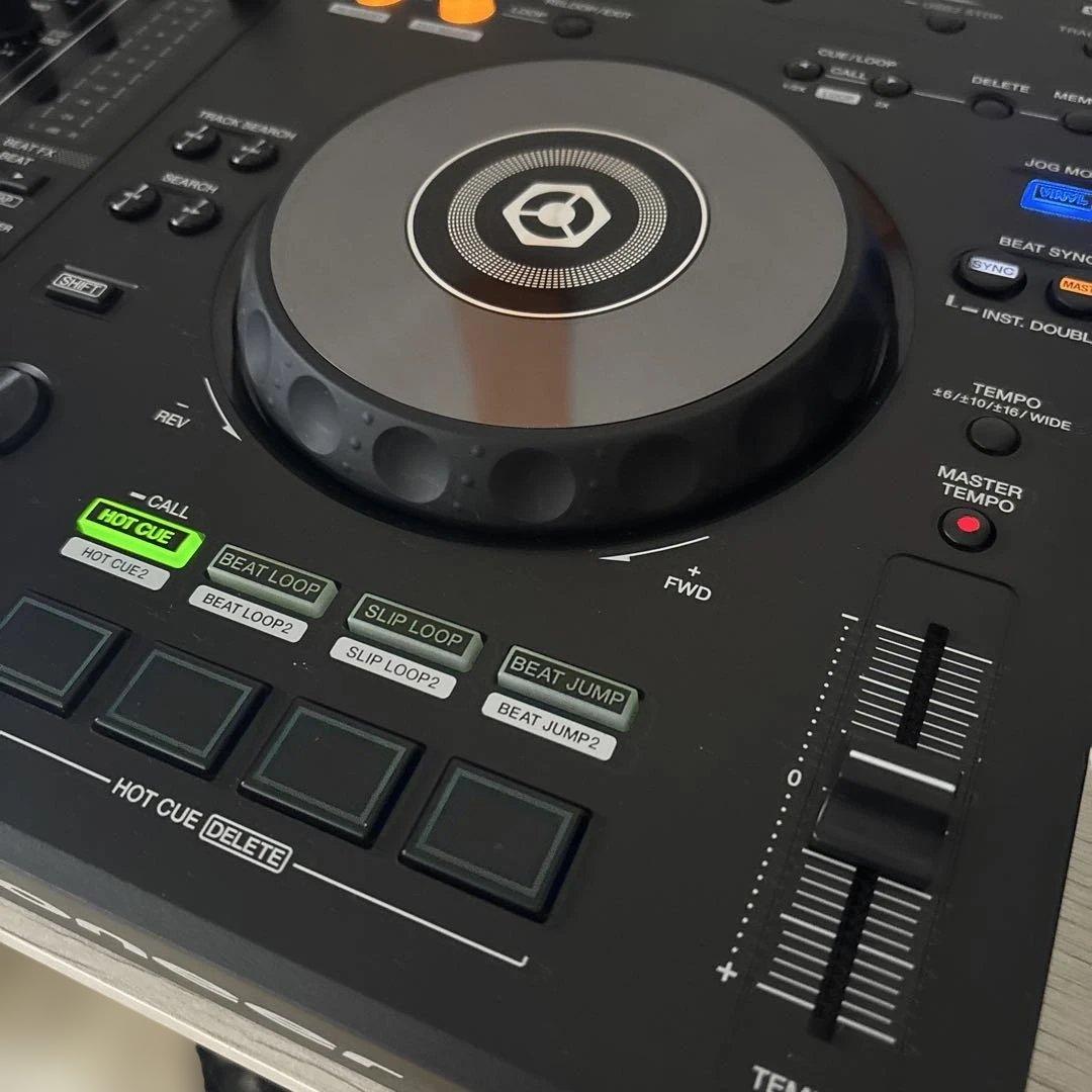 美品PioneerDJ XDJ-RR本体とXLRケーブル