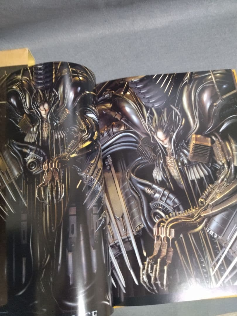 ★竹谷隆之作品集　漁師の角度　※初版