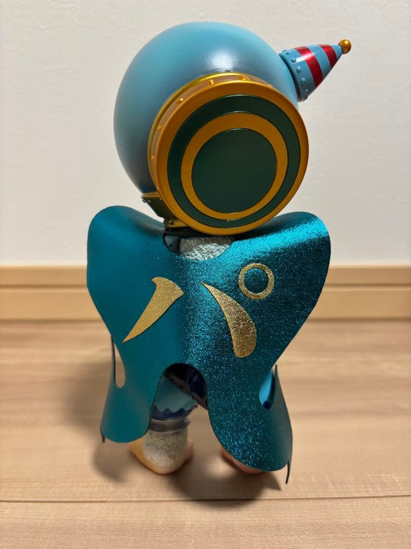 KIKKAKE TOY インディーズソフビUNPARAL LEL MAN