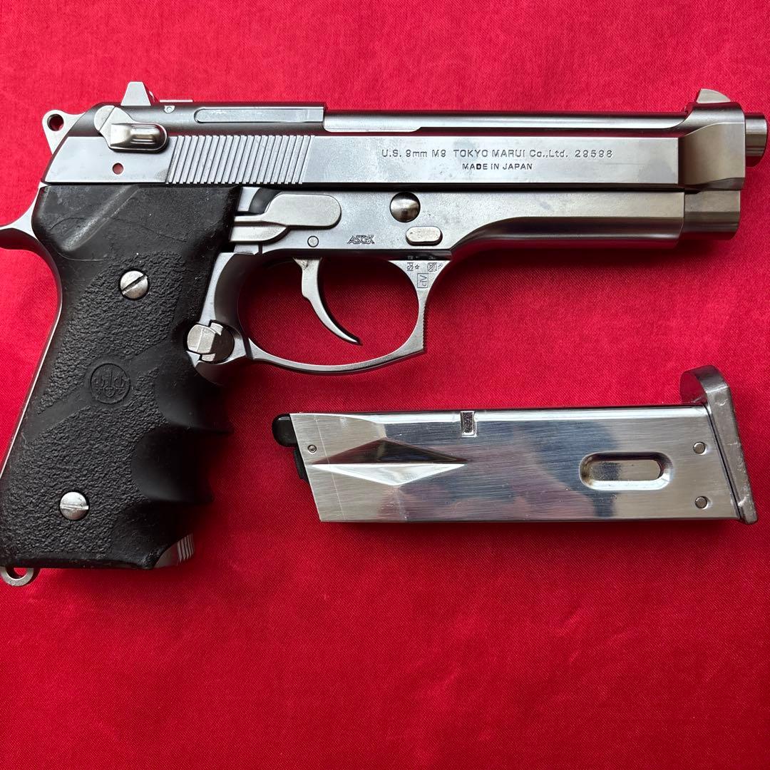 東京マルイ　ベレッタM92F クロームステンレス　ガスブローバック