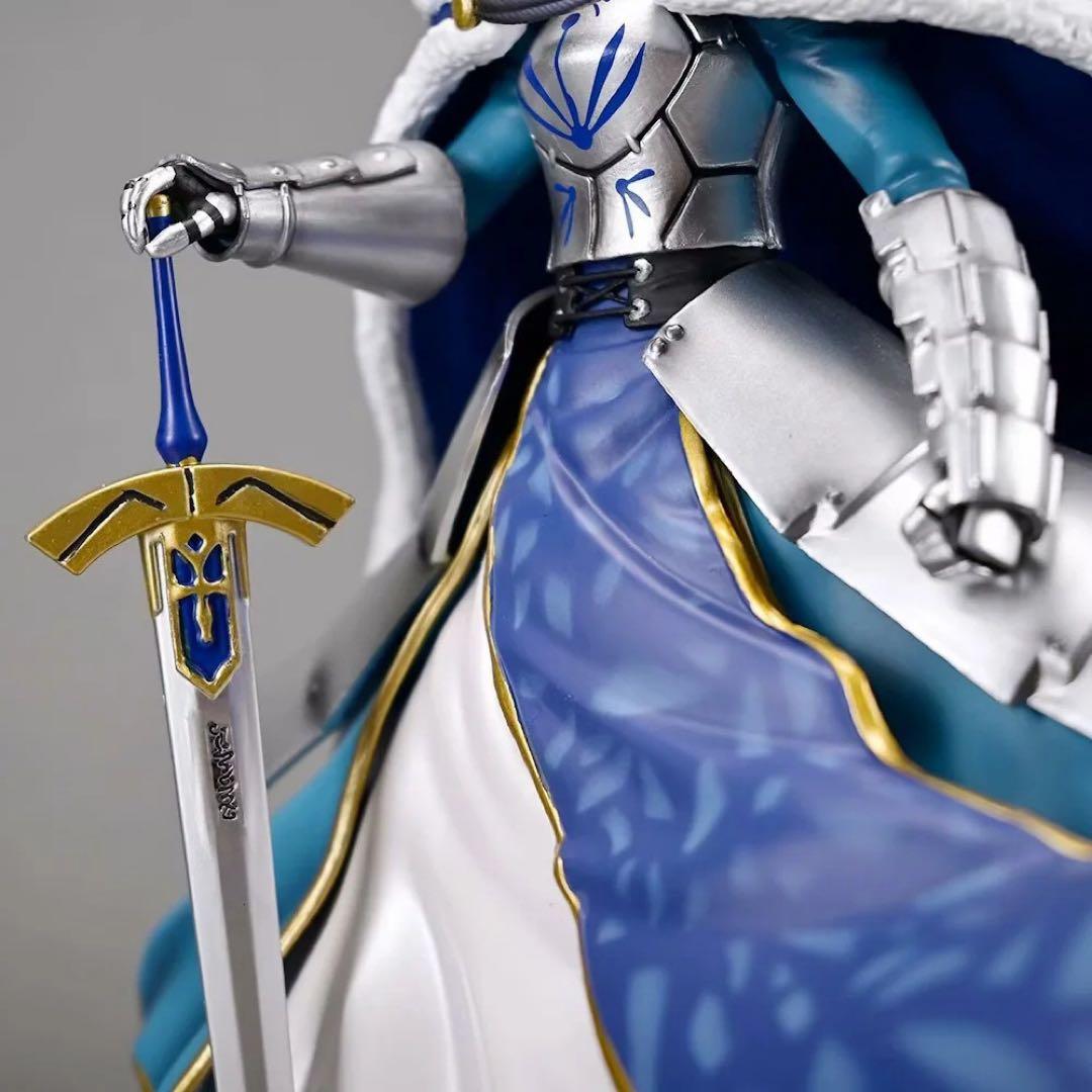 Fate セイバー　アルトリア・ペンドラゴン　高さ27cm 海外フィギュア