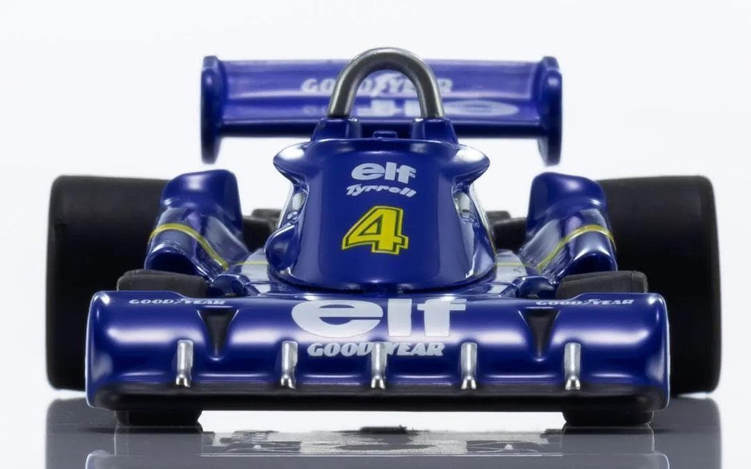 KYOSHO MINI CAR & BOOK No.21 Tyrrell 2台