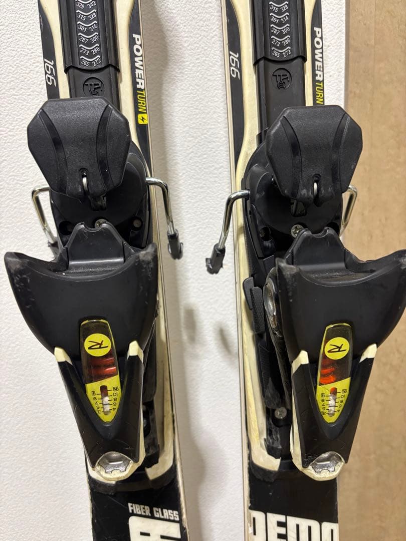 送料無料 ロシニョール スキー板 DEMO BETA 166cm
