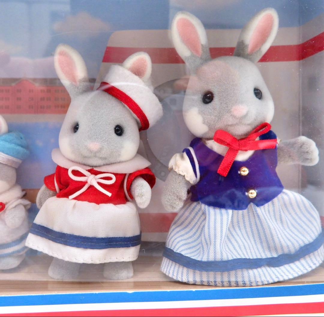 【新品•未開封】シルバニア⭐️はなぞのウサギファミリー⭐️しおかぜウサギファミリー