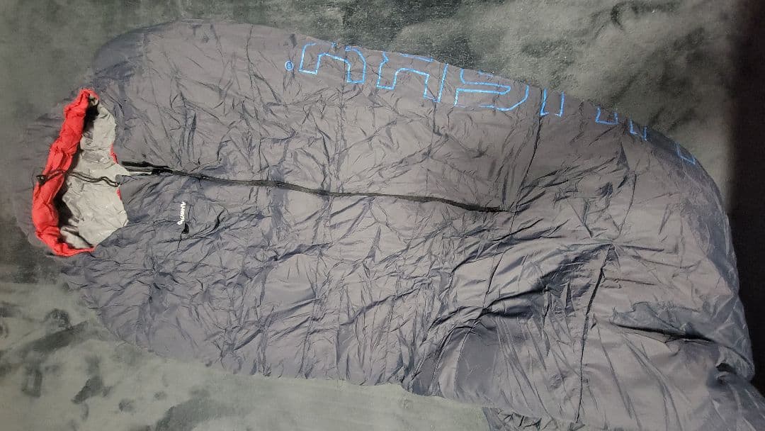 HUSKY ANAPURNA -28℃ 寝袋