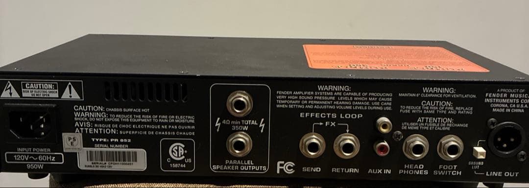 ベース FENDER RUMBLE 350 HEAD
