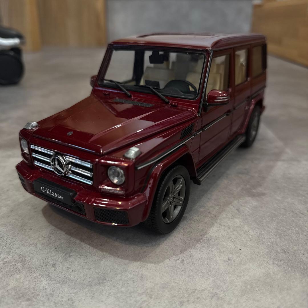Gクラス　ミニカー 1/18 ベンツ　ゲレンデ　2台セット