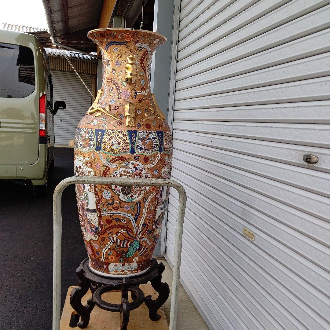 飾り大壺