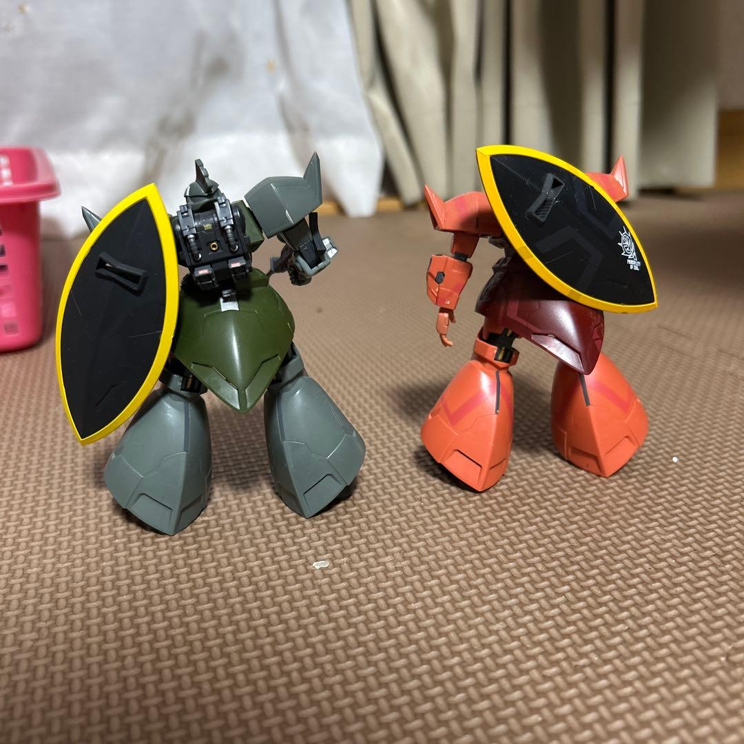 ガンダム　フィギュア10体セット　外箱なし　保管ケース付き