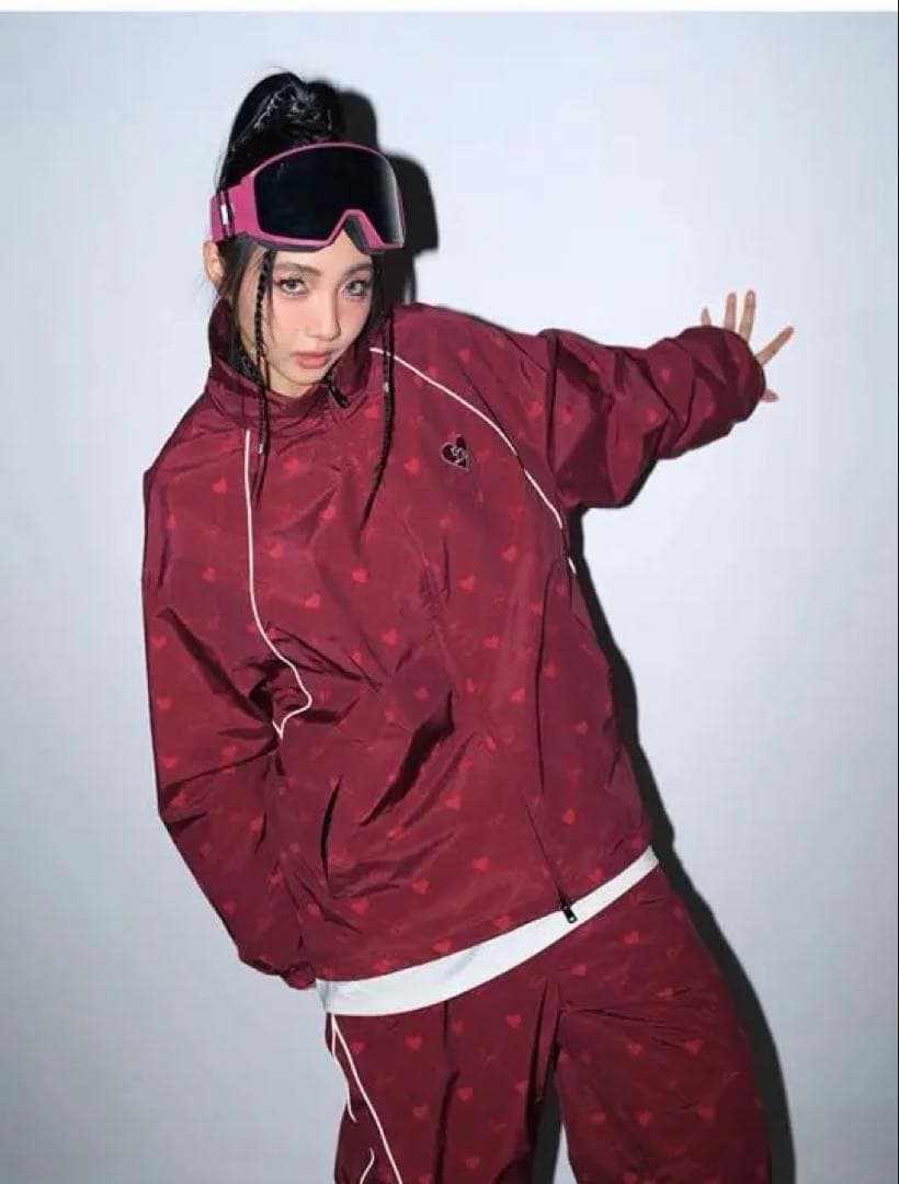 新品 男女兼用　スノーボードウェア 上下セット 朱色 スーツ 防水