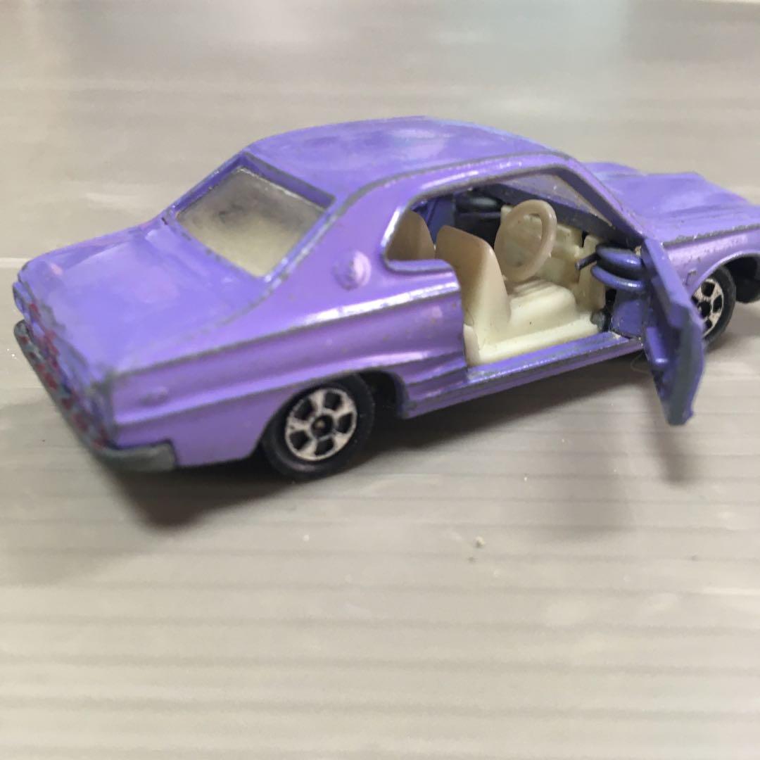 トミカ No.21 日産スカイライン HT2000GT