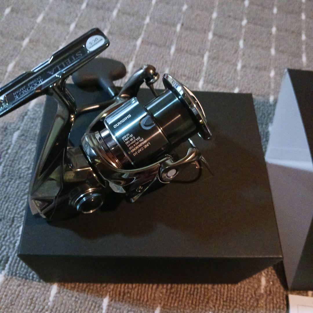 シマノ　22ステラ 4000XG 　美品　綺麗