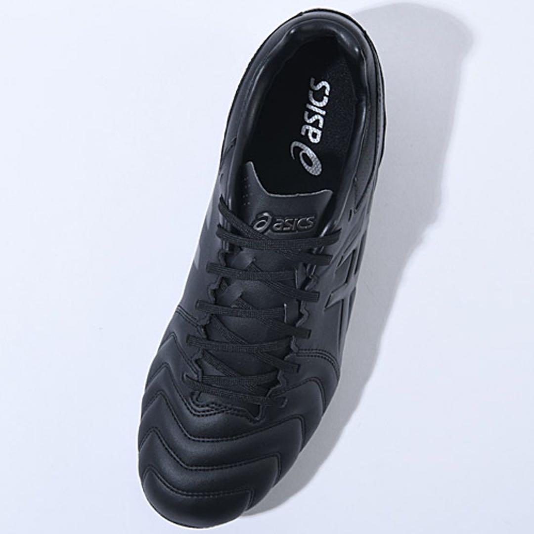 ASICS ブラック スパイクシューズ