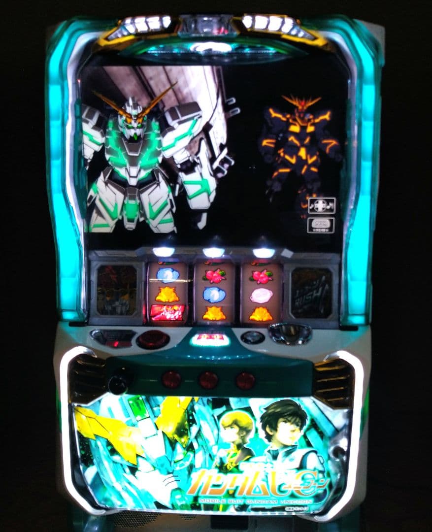 パチスロ　実機　機動戦士ガンダムユニコーン　UC 　メダル約730枚付き